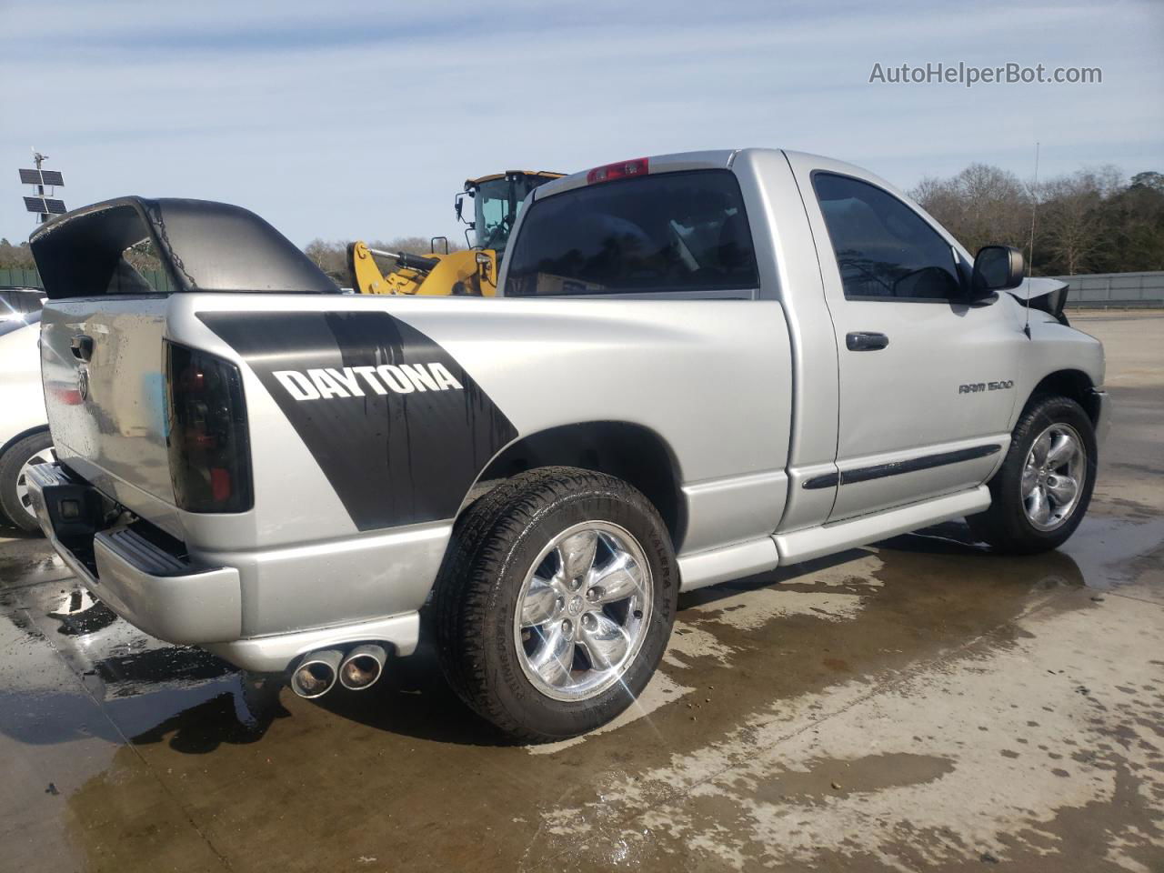 2005 Dodge Ram 1500 St Silver vin: 1D7HA16D85J603320