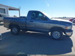 2005 Dodge Ram 1500 St Серебряный vin: 1D7HA16K45J628228