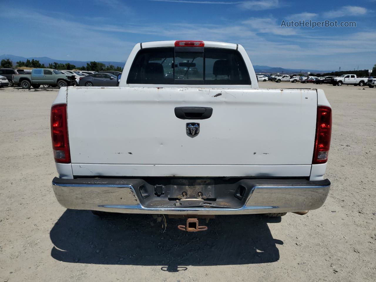 2005 Dodge Ram 1500 St White vin: 1D7HA16K55J599550