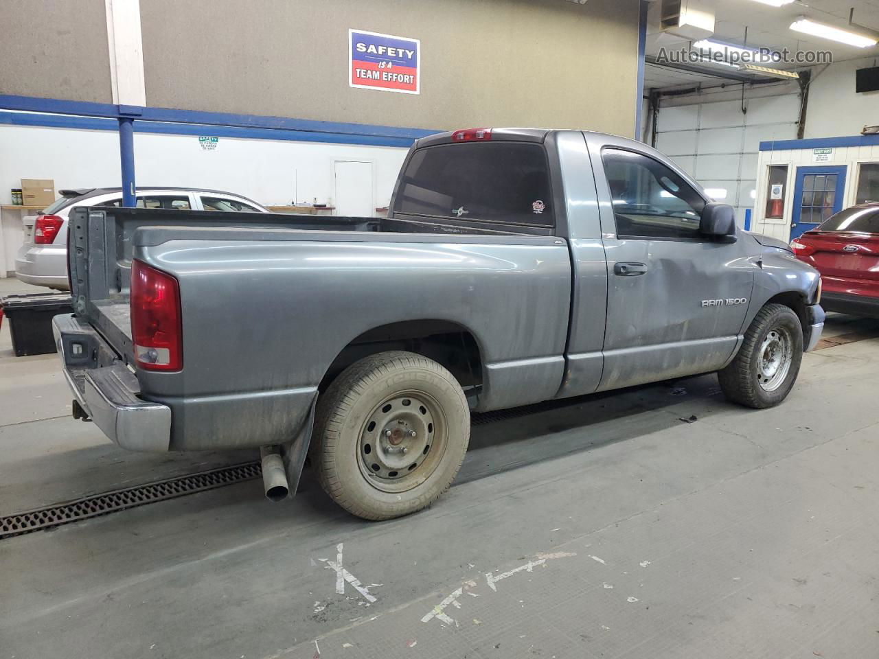 2005 Dodge Ram 1500 St Gray vin: 1D7HA16N45J628854