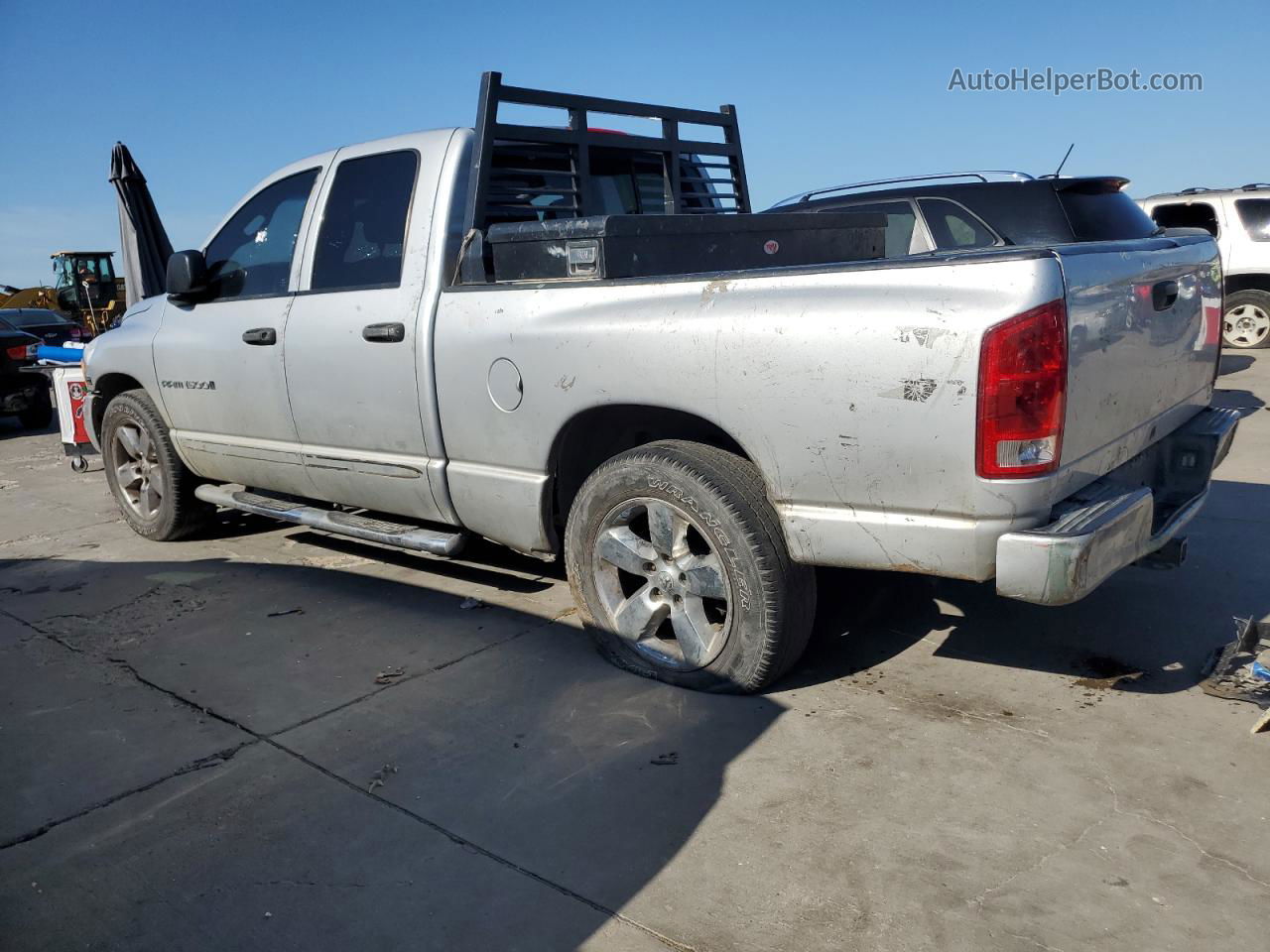 2005 Dodge Ram 1500 St Silver vin: 1D7HA18D05S318568