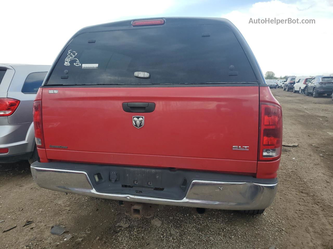 2005 Dodge Ram 1500 St Red vin: 1D7HA18D35S282021