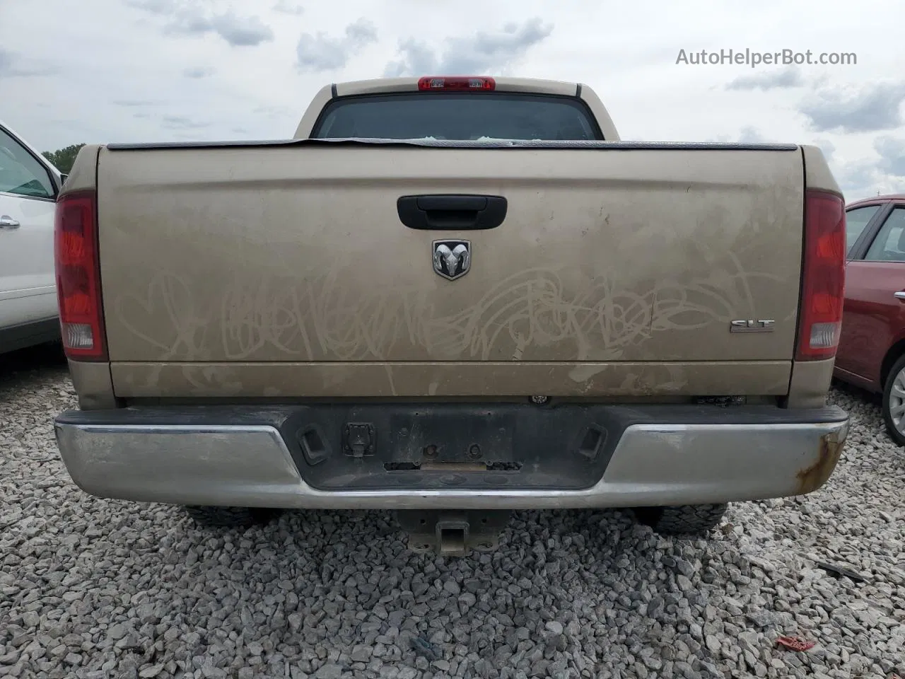 2005 Dodge Ram 1500 St Beige vin: 1D7HA18N15S113690