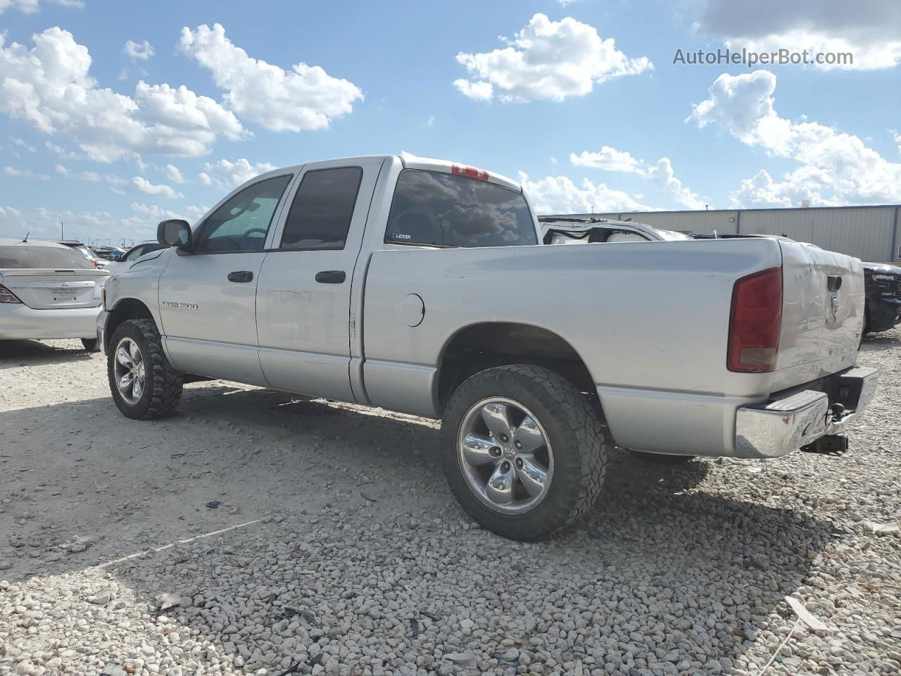 2005 Dodge Ram 1500 St Серебряный vin: 1D7HA18N25J618661