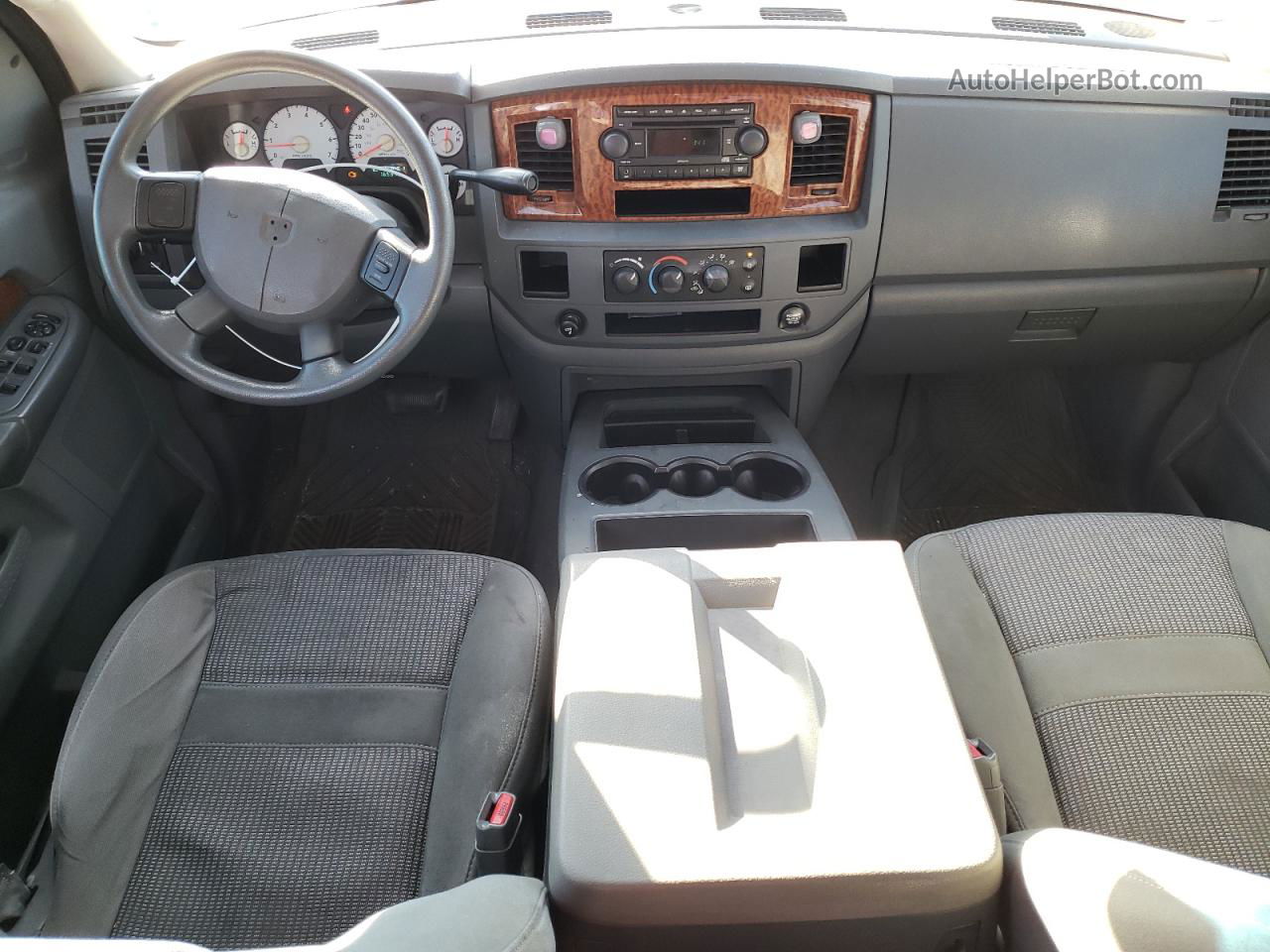 2006 Dodge Ram 1500 St Красный vin: 1D7HA18N56S700024