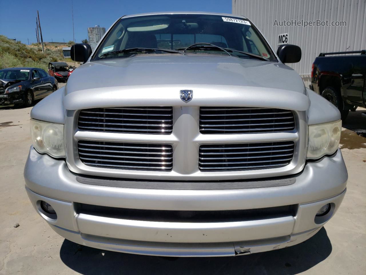 2005 Dodge Ram 1500 St Серебряный vin: 1D7HA18NX5S367172