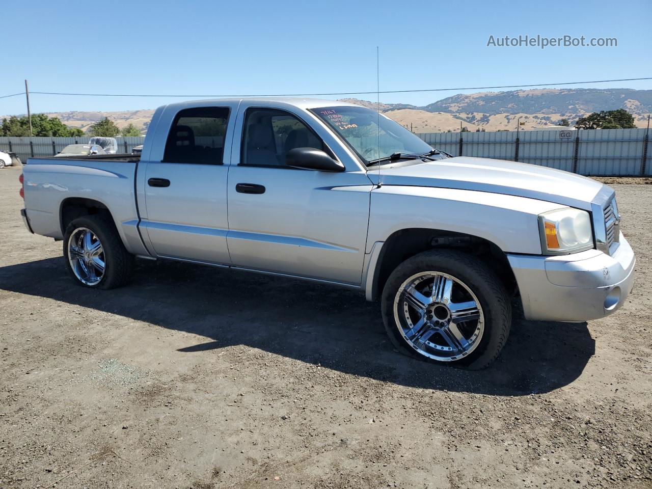 2006 Dodge Dakota Quad Slt Silver vin: 1D7HE48N36S640685