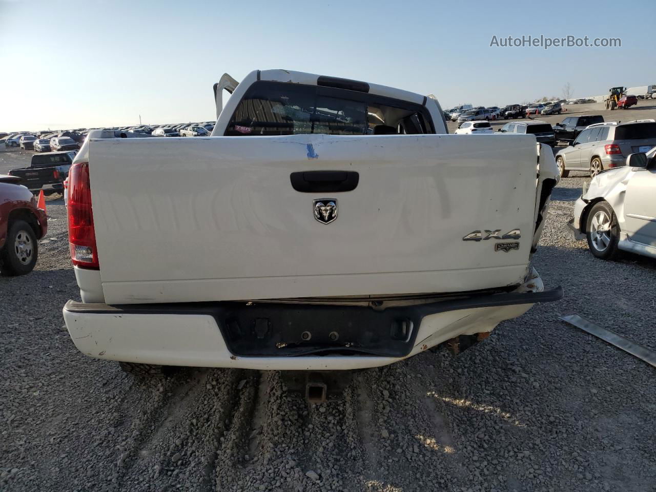 2005 Dodge Ram 1500 St White vin: 1D7HU18D15S311023