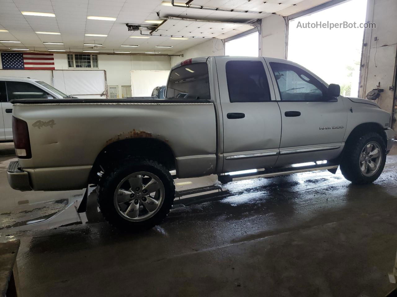 2005 Dodge Ram 1500 St Silver vin: 1D7HU18D25J534466