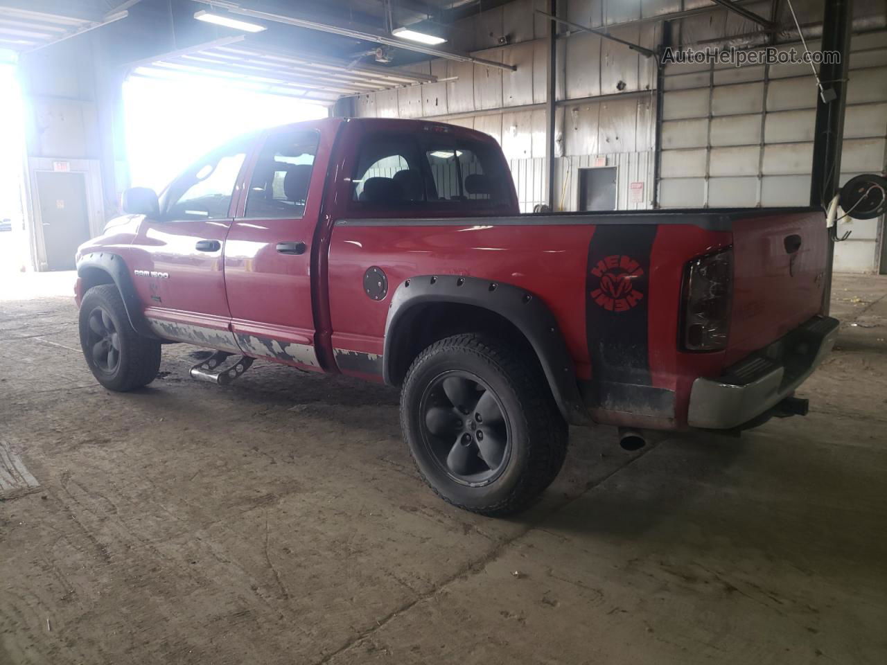 2005 Dodge Ram 1500 St Red vin: 1D7HU18D95S106453