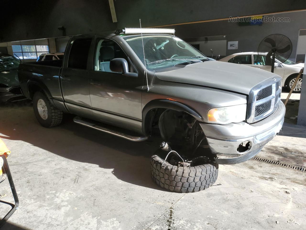 2005 Dodge Ram 1500 St Gray vin: 1D7HU18D95S251864