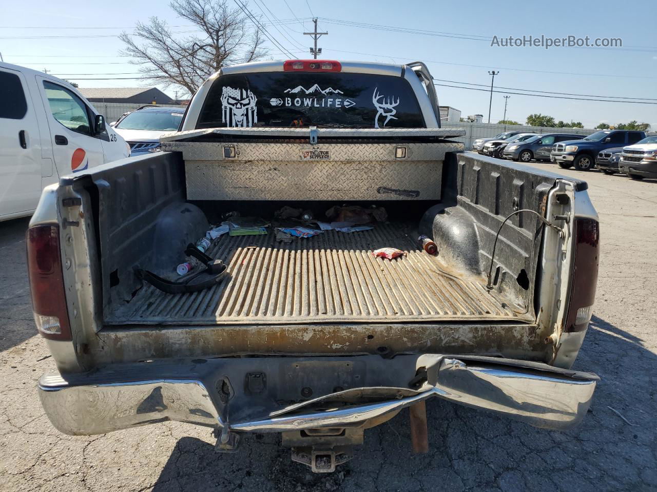 2005 Dodge Ram 1500 St Silver vin: 1D7HU18N45S132709