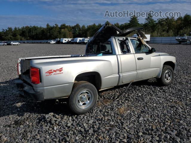 2006 Dodge Dakota St Серебряный vin: 1D7HW22K16S506368