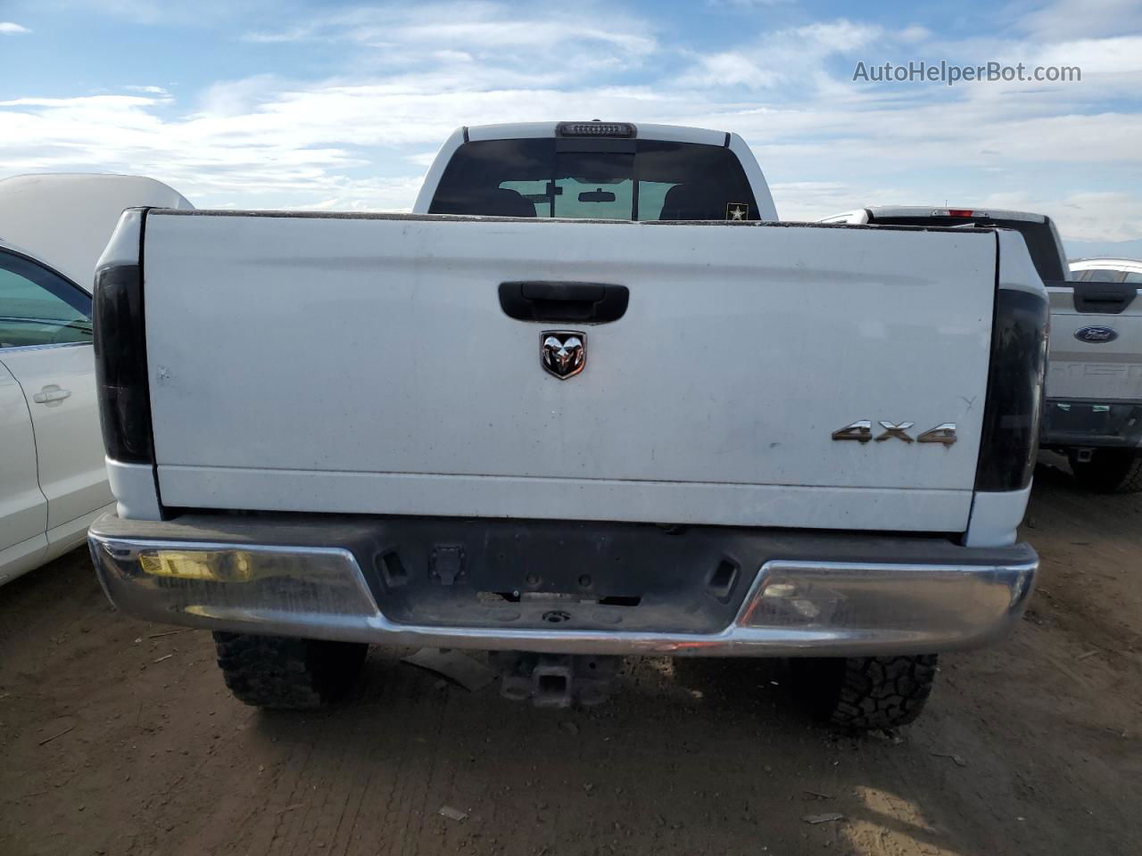 2006 Dodge Ram 2500 St Белый vin: 1D7KS28C66J245844