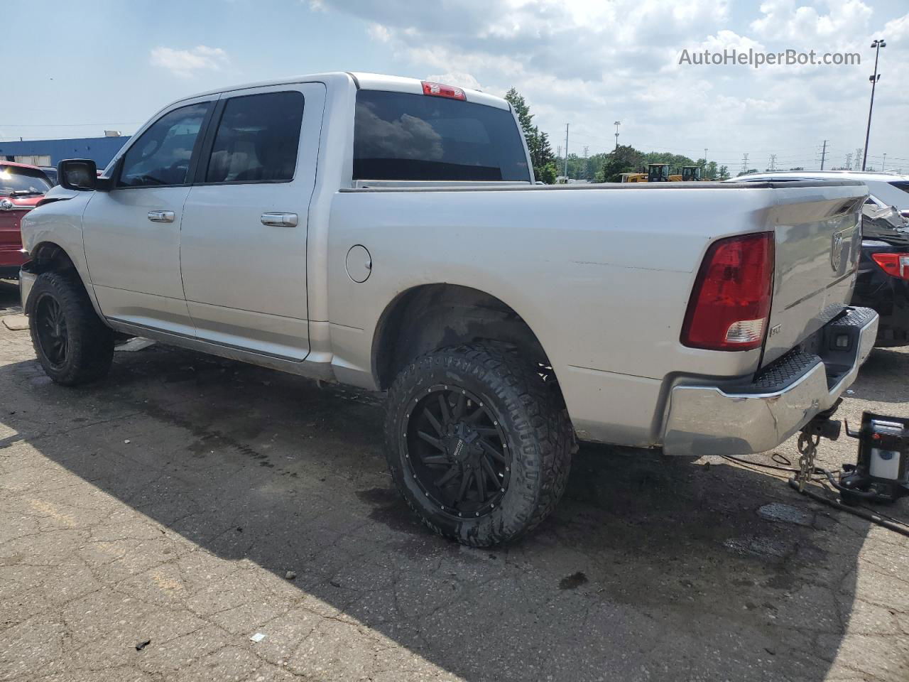 2010 Dodge Ram 1500  Silver vin: 1D7RB1CP8AS117109