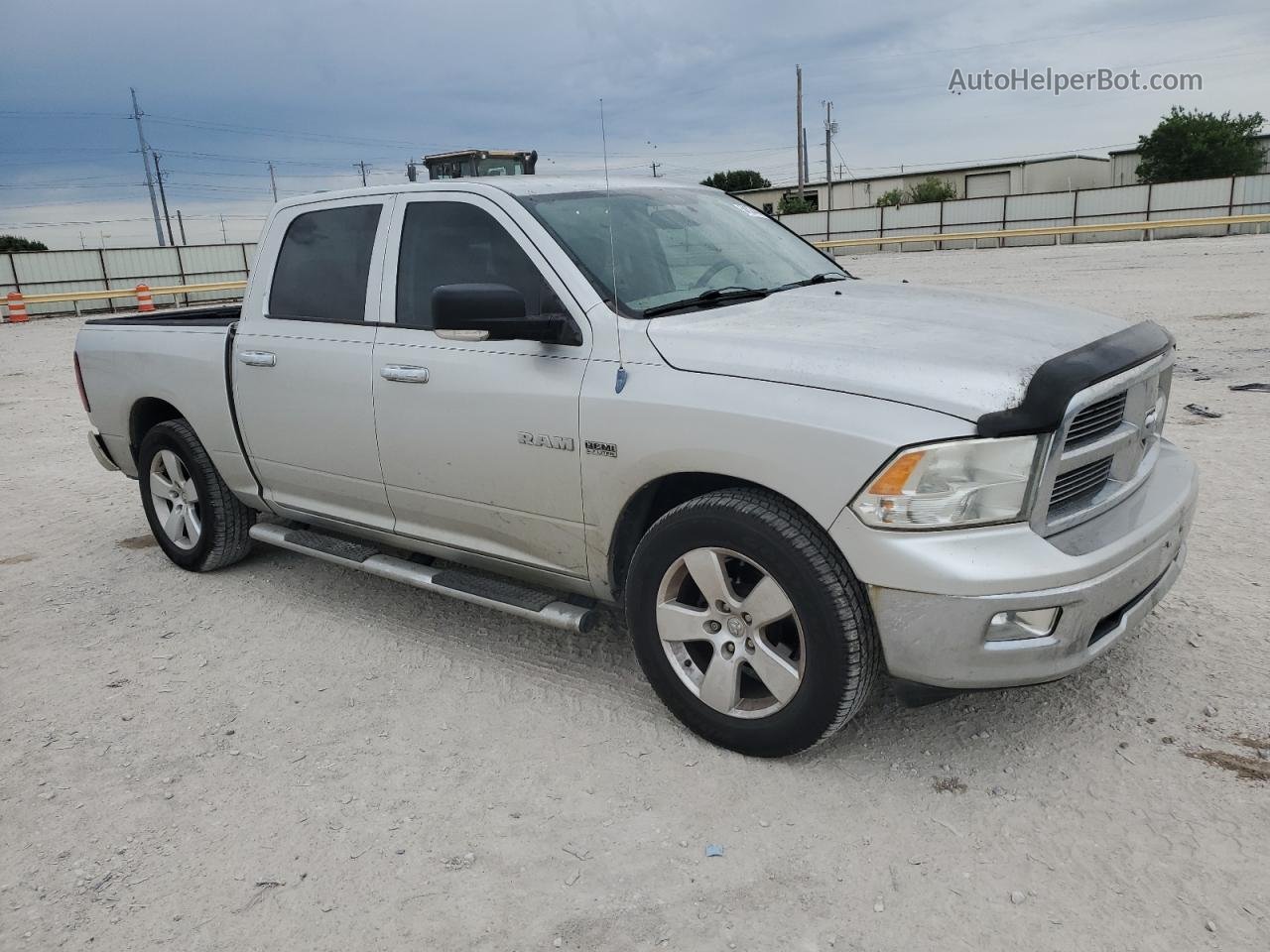 2010 Dodge Ram 1500  Silver vin: 1D7RB1CT2AS247478