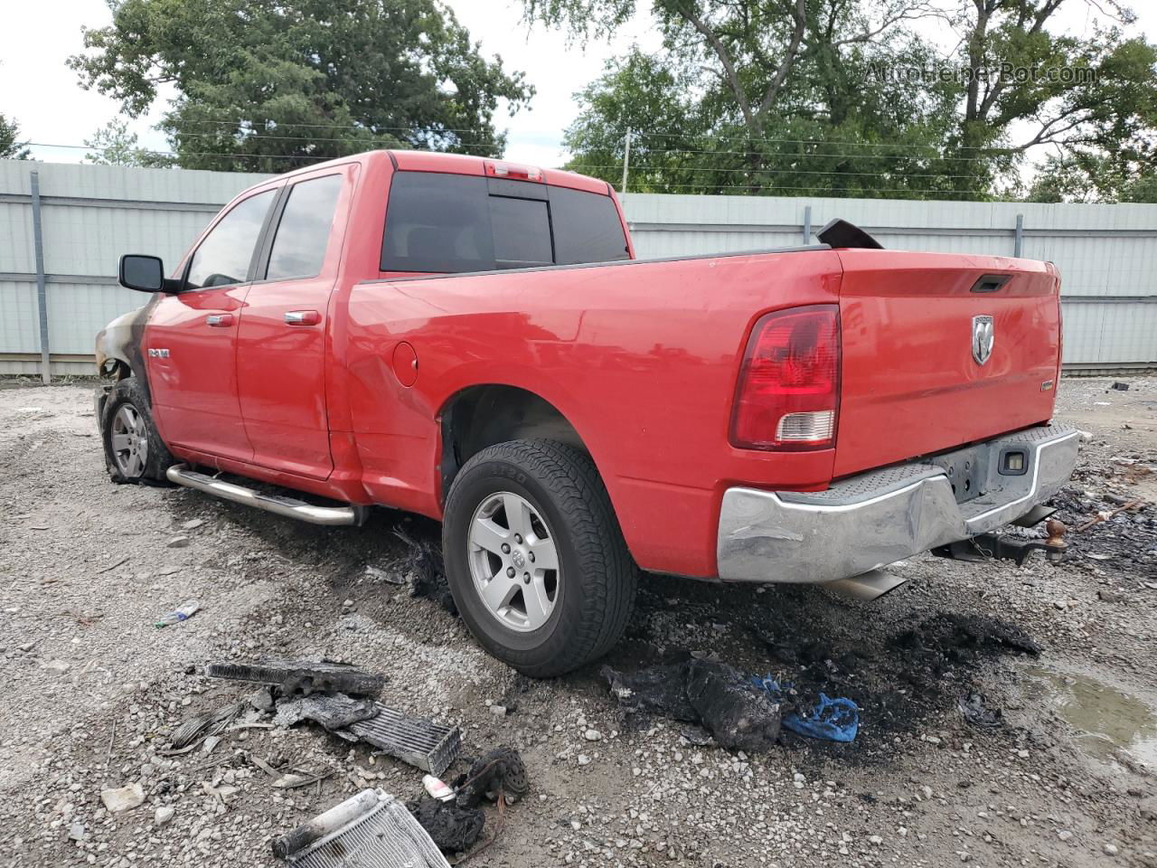 2010 Dodge Ram 1500  Red vin: 1D7RB1GP2AS126284