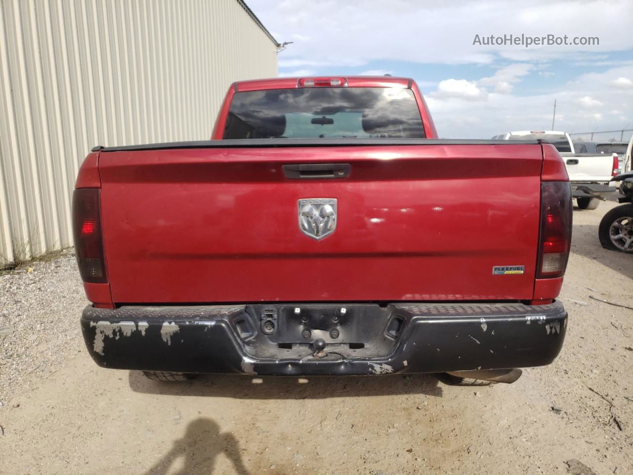 2010 Dodge Ram 1500  Red vin: 1D7RB1GP8AS127455