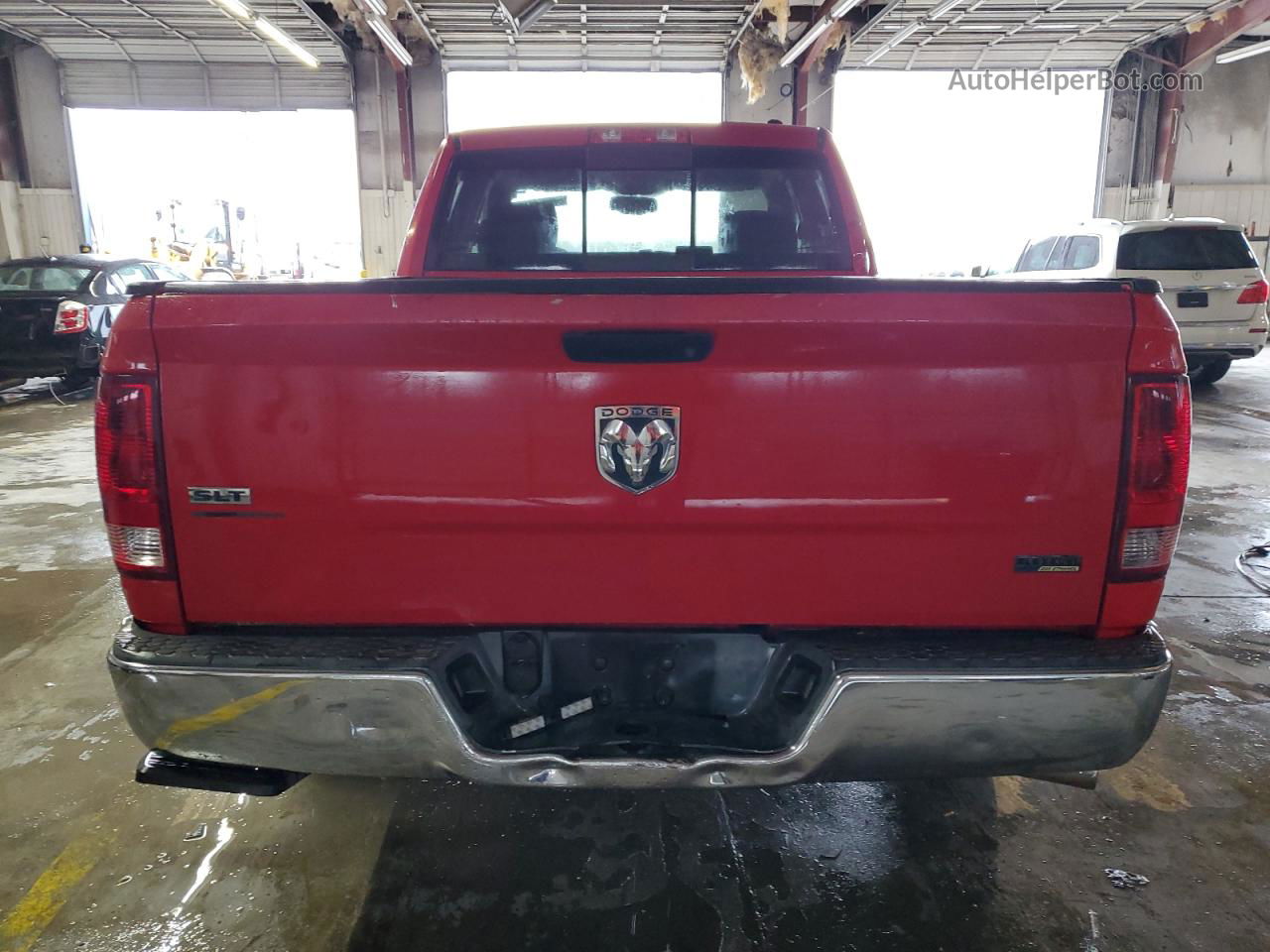 2010 Dodge Ram 1500  Red vin: 1D7RB1GPXAS160117