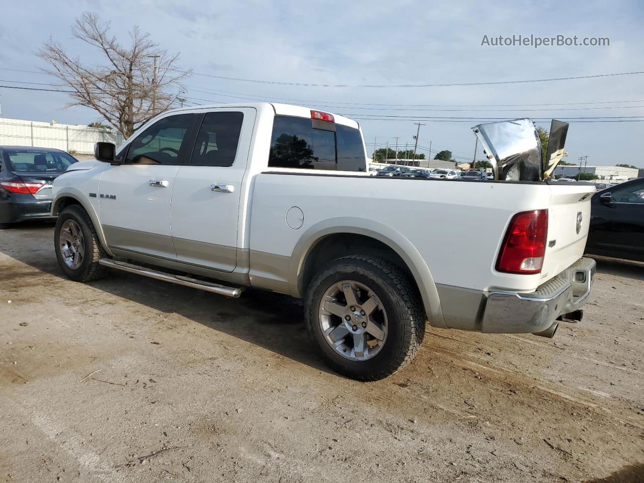 2010 Dodge Ram 1500  White vin: 1D7RB1GT2AS139159