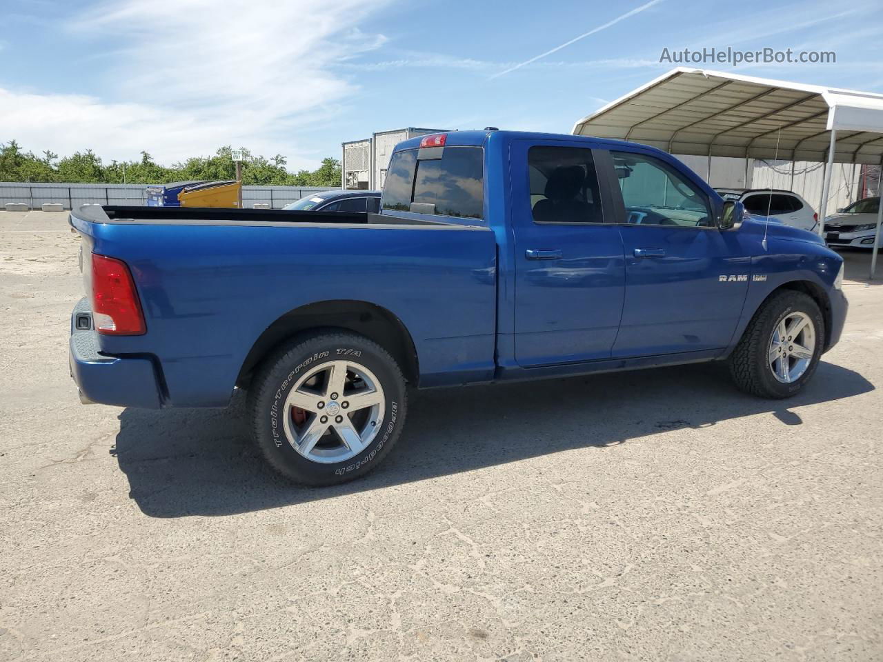 2010 Dodge Ram 1500  Blue vin: 1D7RB1GT2AS176342