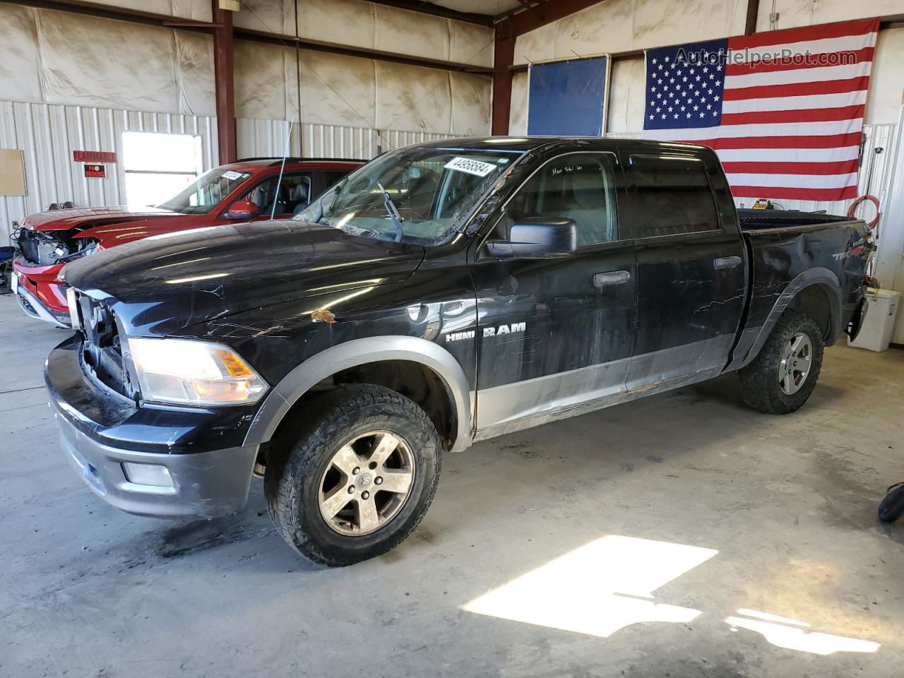 2010 Dodge Ram 1500  Черный vin: 1D7RV1CT1AS128411