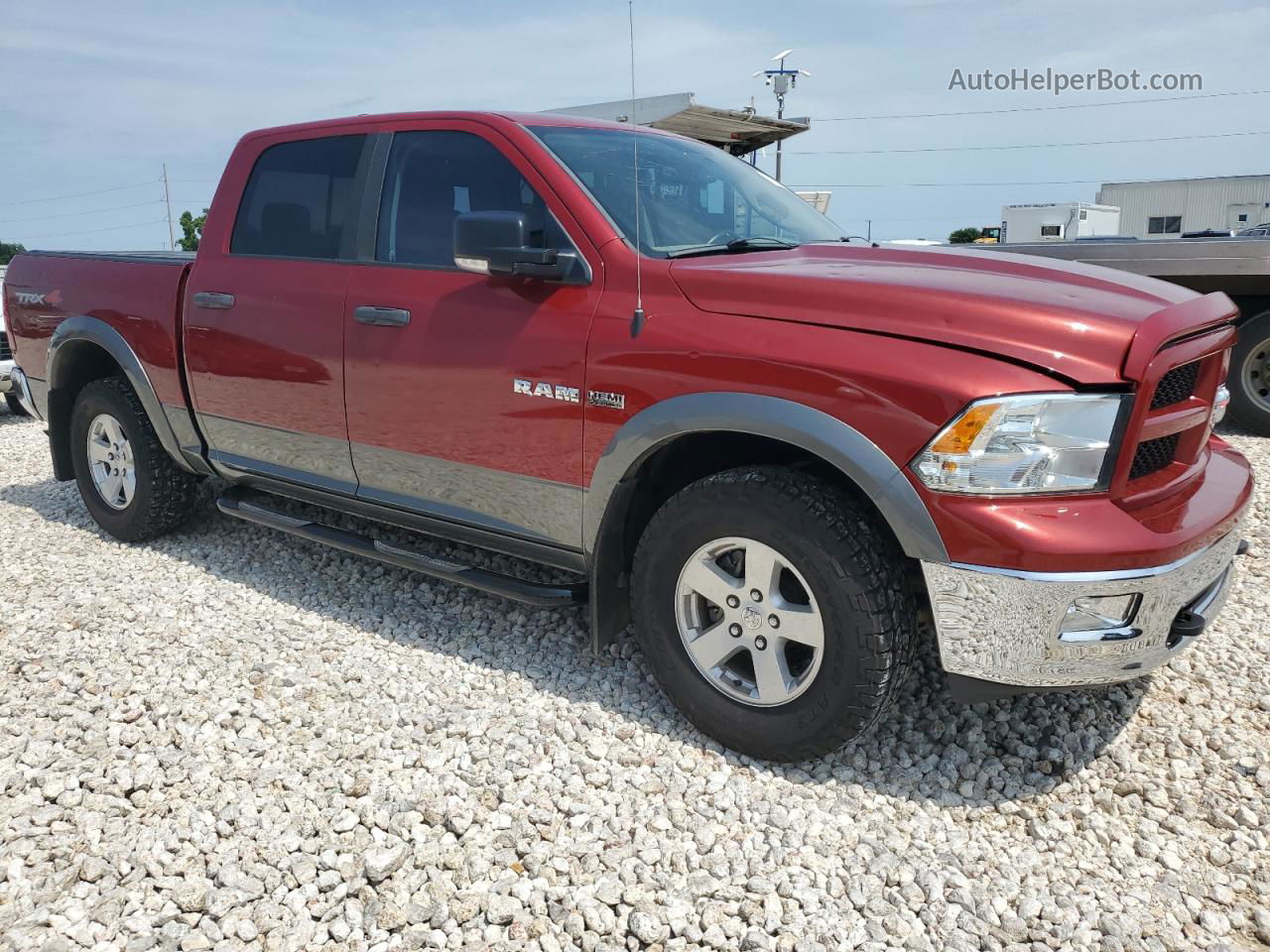 2010 Dodge Ram 1500  Red vin: 1D7RV1CT1AS180704