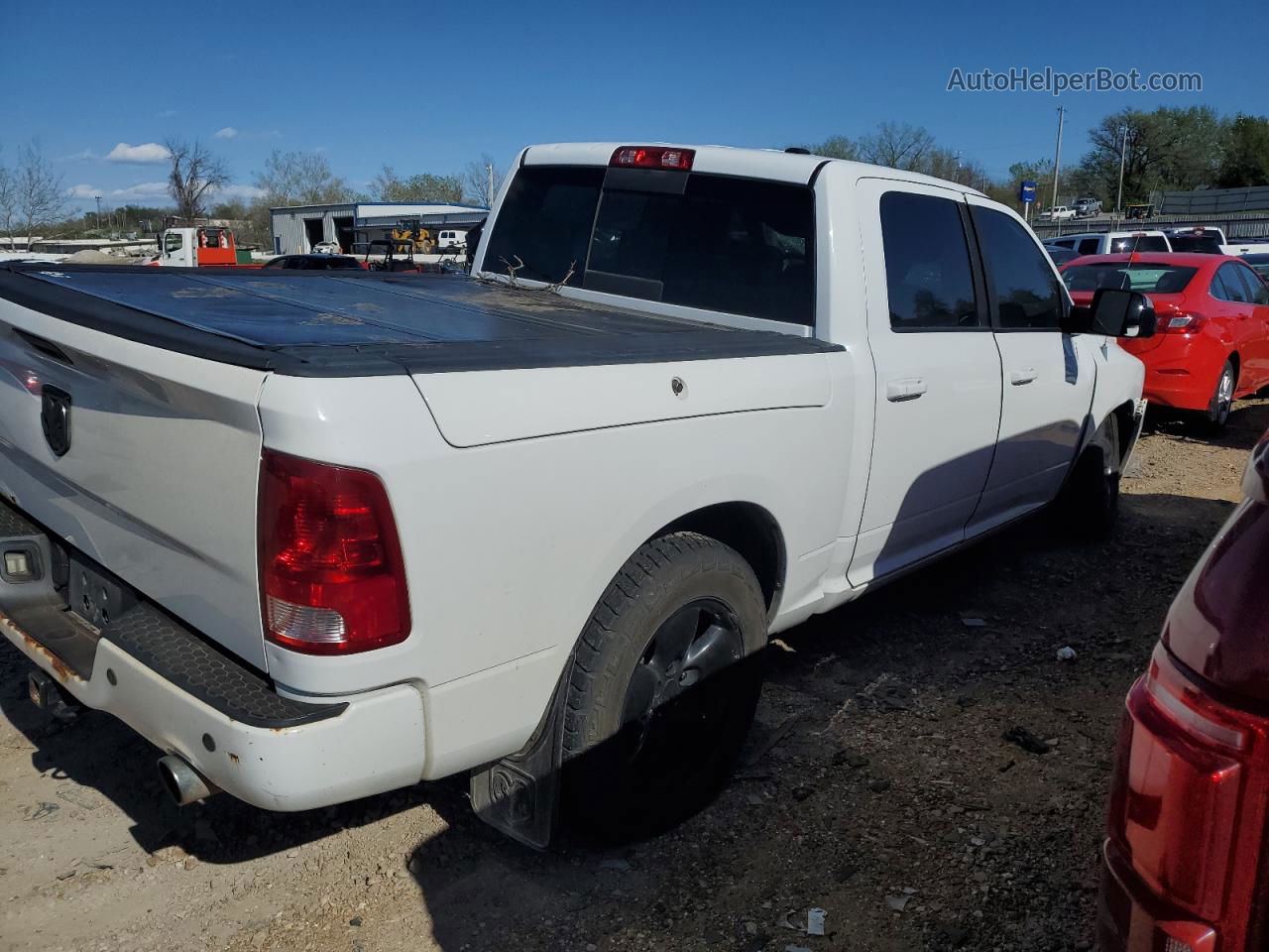 2010 Dodge Ram 1500  White vin: 1D7RV1CT2AS224130