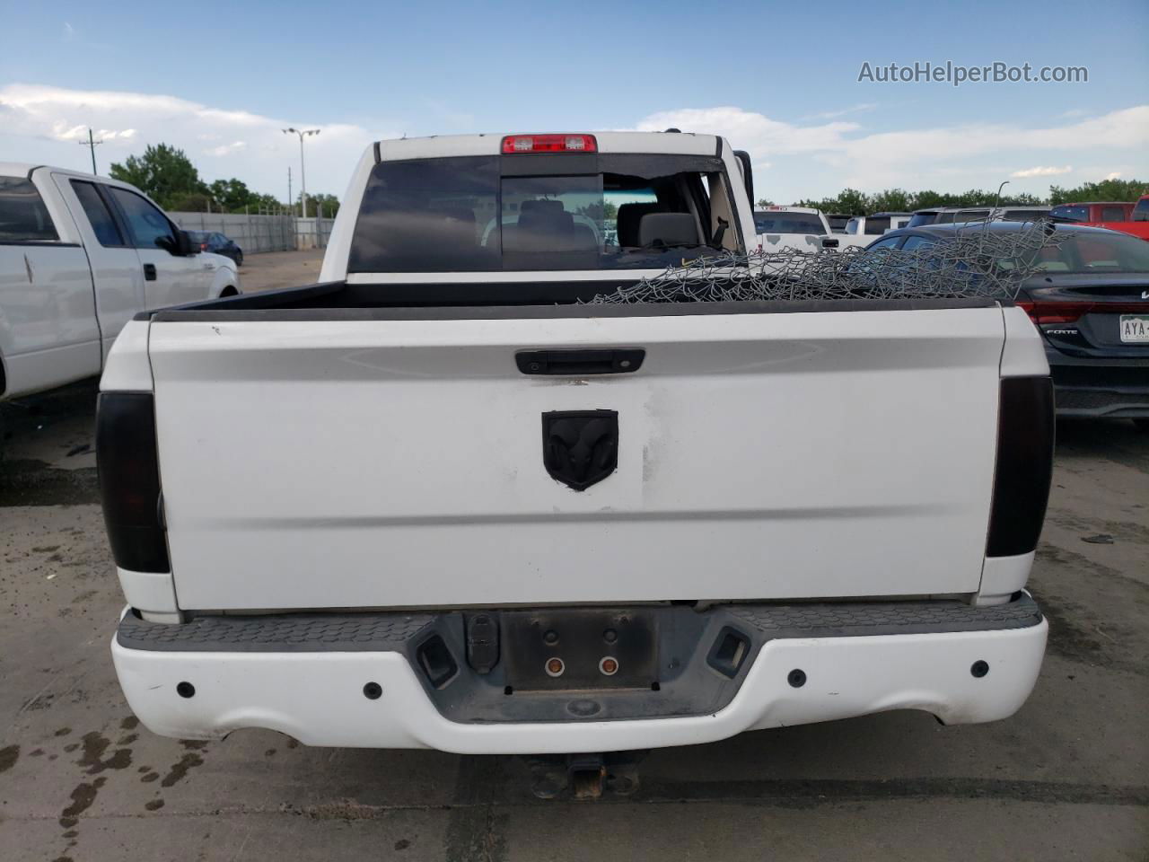 2010 Dodge Ram 1500  White vin: 1D7RV1CT4AS253922