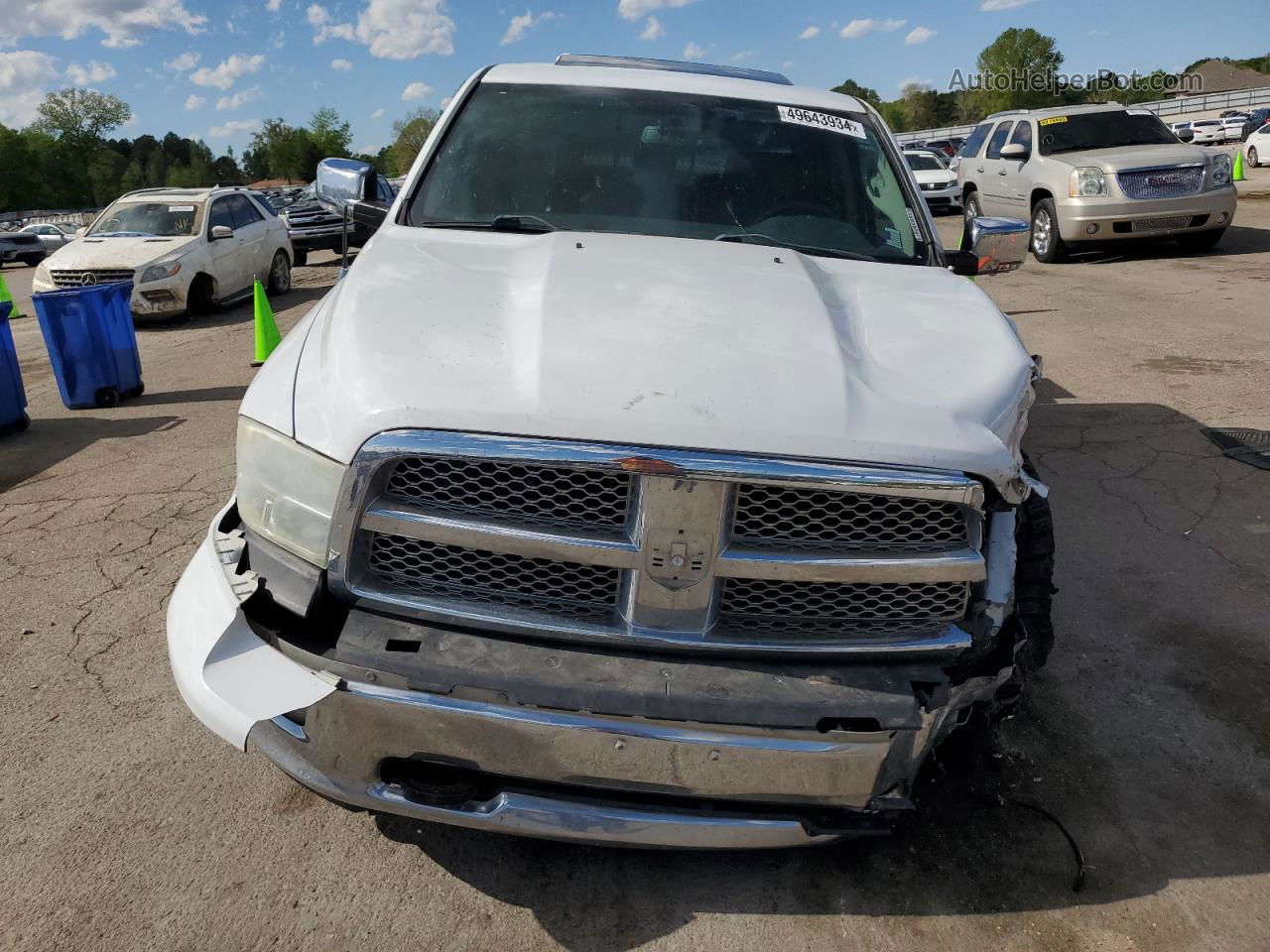 2010 Dodge Ram 1500  White vin: 1D7RV1CT5AS212666