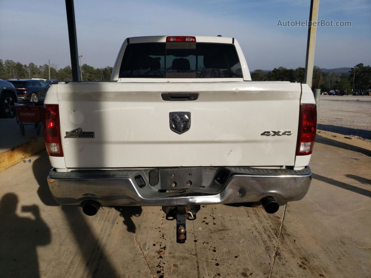 2010 Dodge Ram 1500  White vin: 1D7RV1CT6AS130428