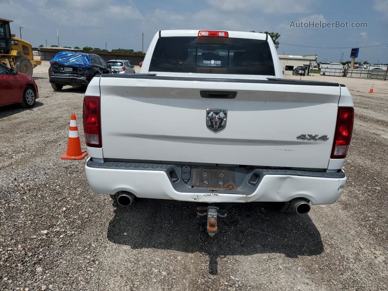 2010 Dodge Ram 1500  White vin: 1D7RV1CT9AS256864