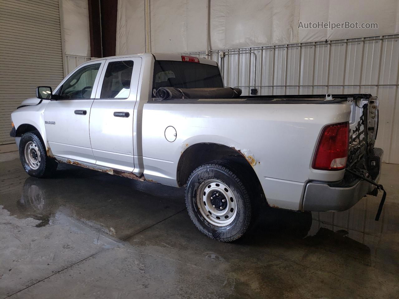 2010 Dodge Ram 1500  Silver vin: 1D7RV1GPXAS142532