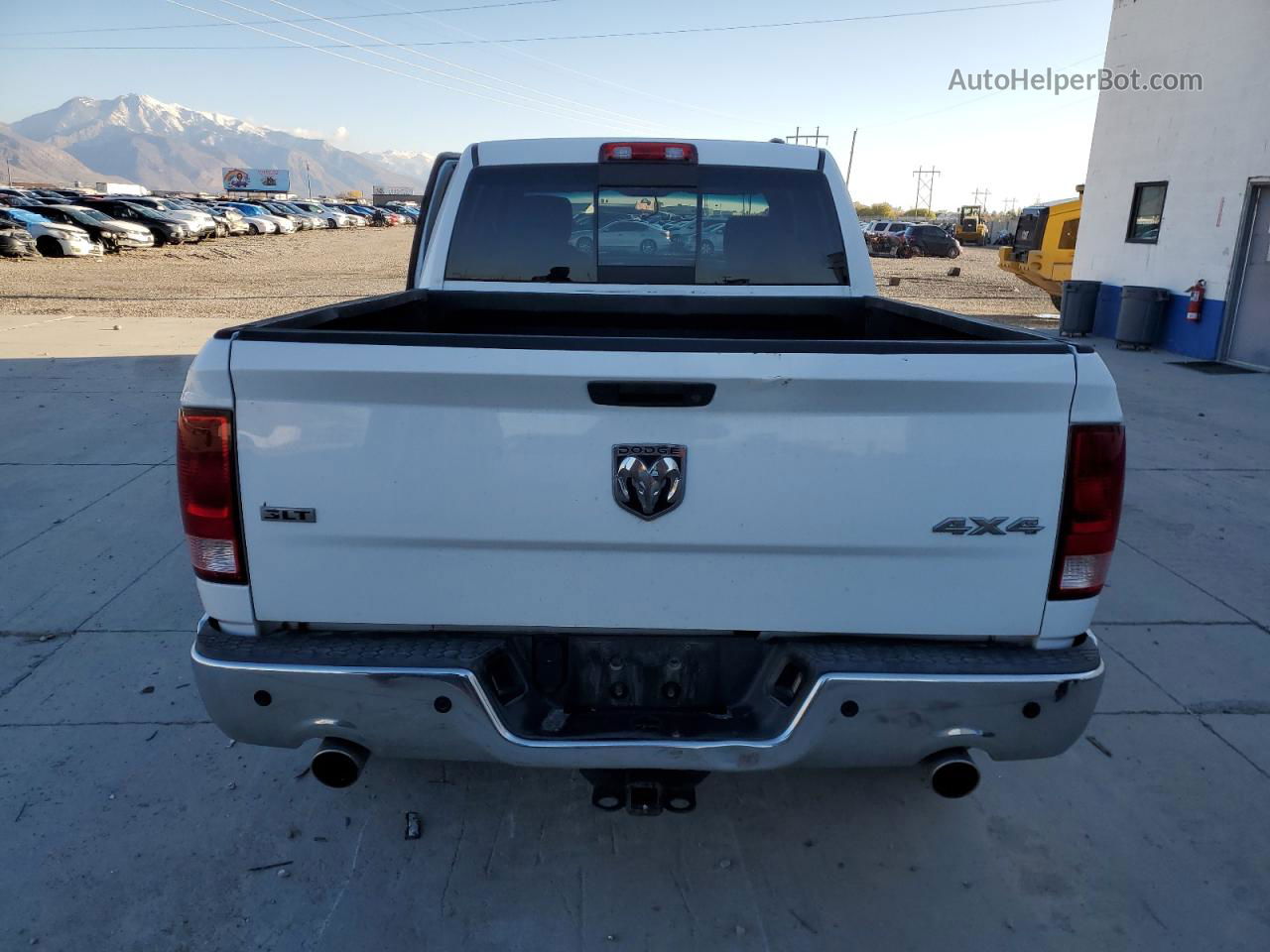 2010 Dodge Ram 1500  White vin: 1D7RV1GT1AS137751