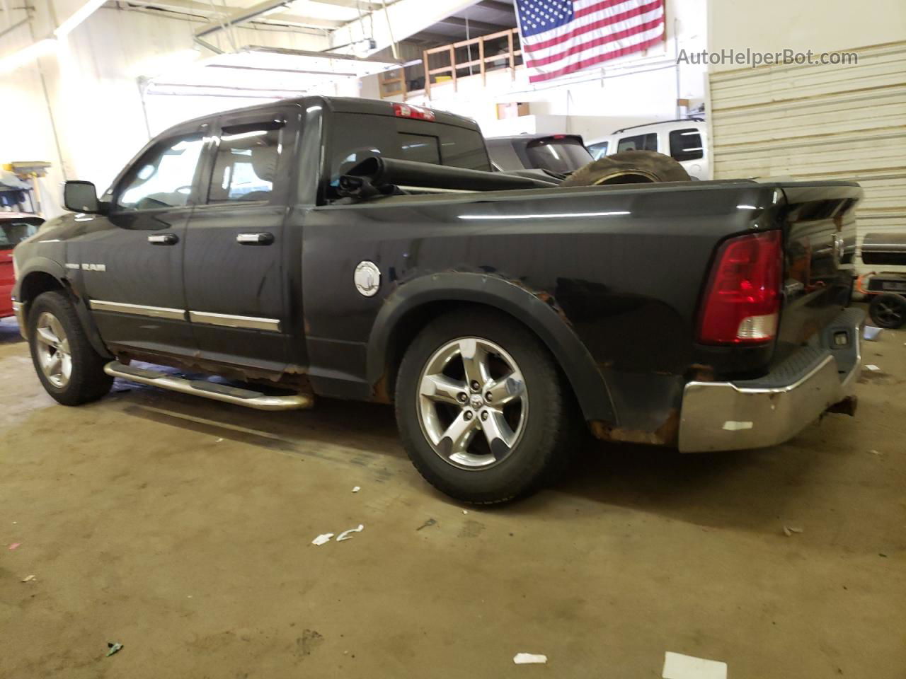 2010 Dodge Ram 1500  Black vin: 1D7RV1GT5AS117535