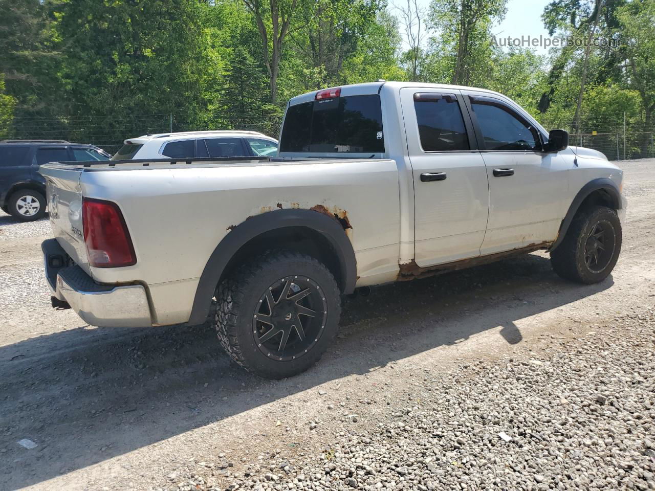 2010 Dodge Ram 1500  Blue vin: 1D7RV1GT5AS137784