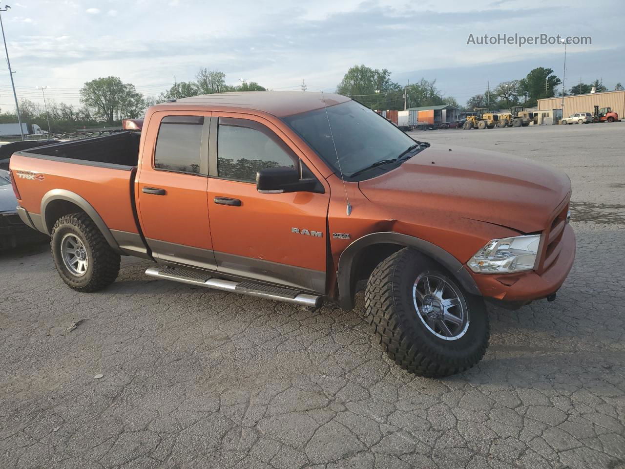 2010 Dodge Ram 1500  Orange vin: 1D7RV1GT7AS175209