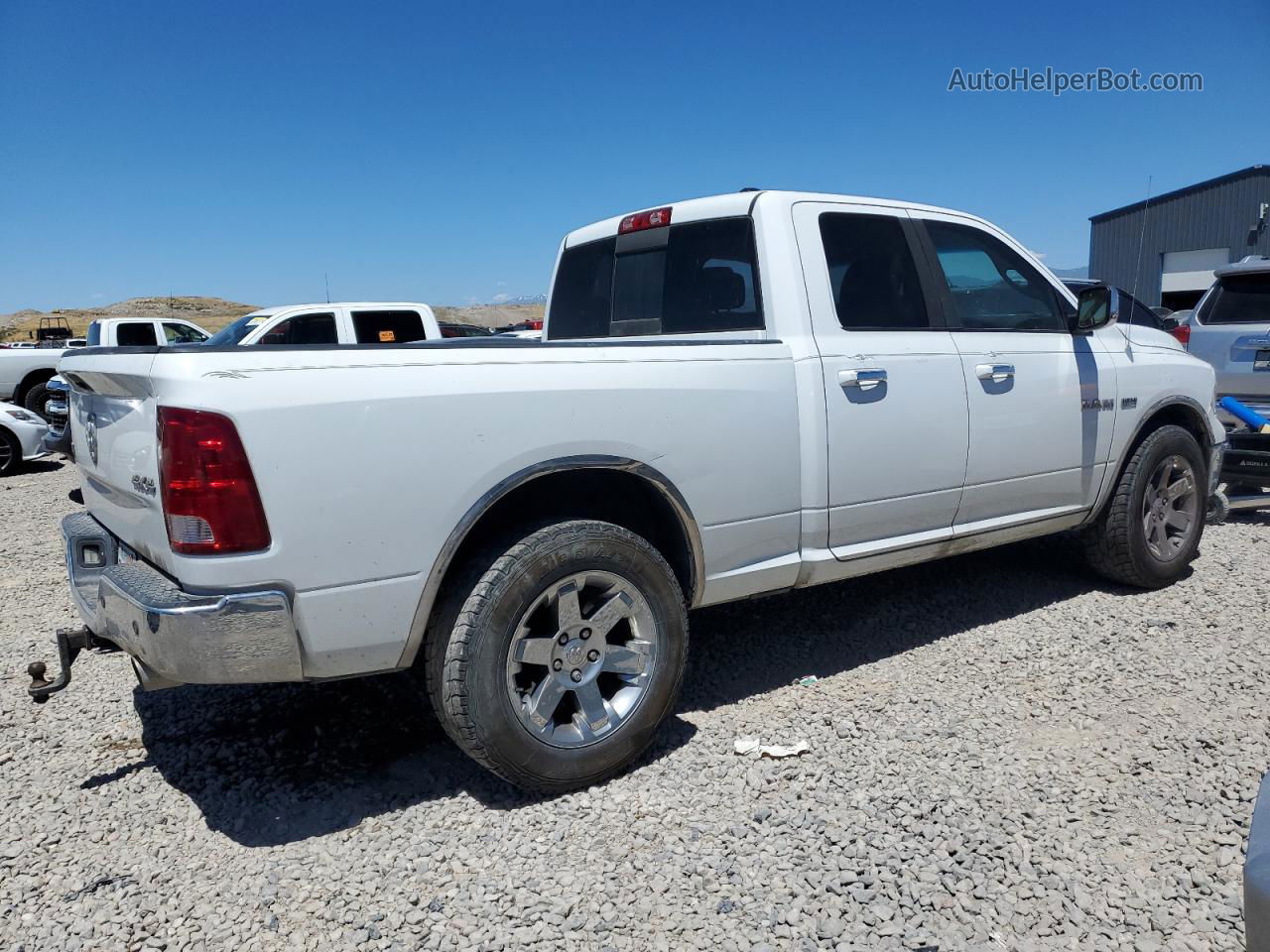 2010 Dodge Ram 1500  White vin: 1D7RV1GT8AS212834