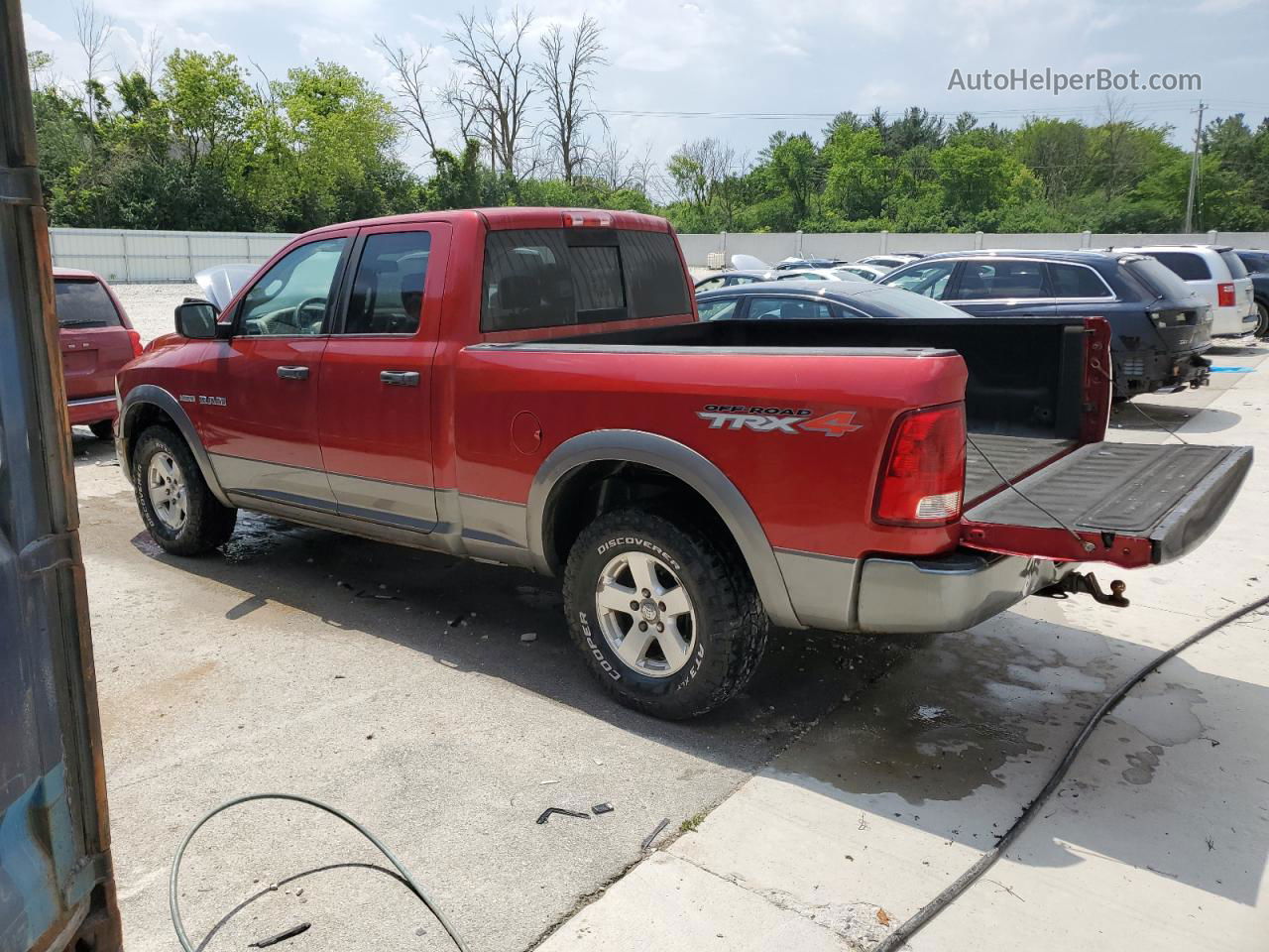 2010 Dodge Ram 1500  Red vin: 1D7RV1GTXAS147498