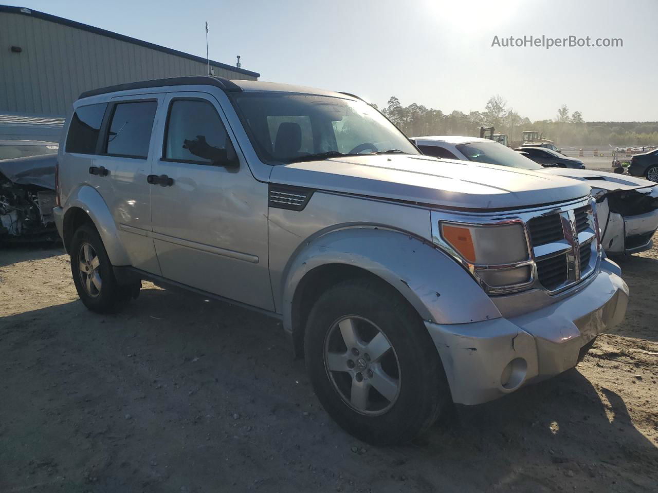 2008 Dodge Nitro Sxt Silver vin: 1D8GU28K38W151106