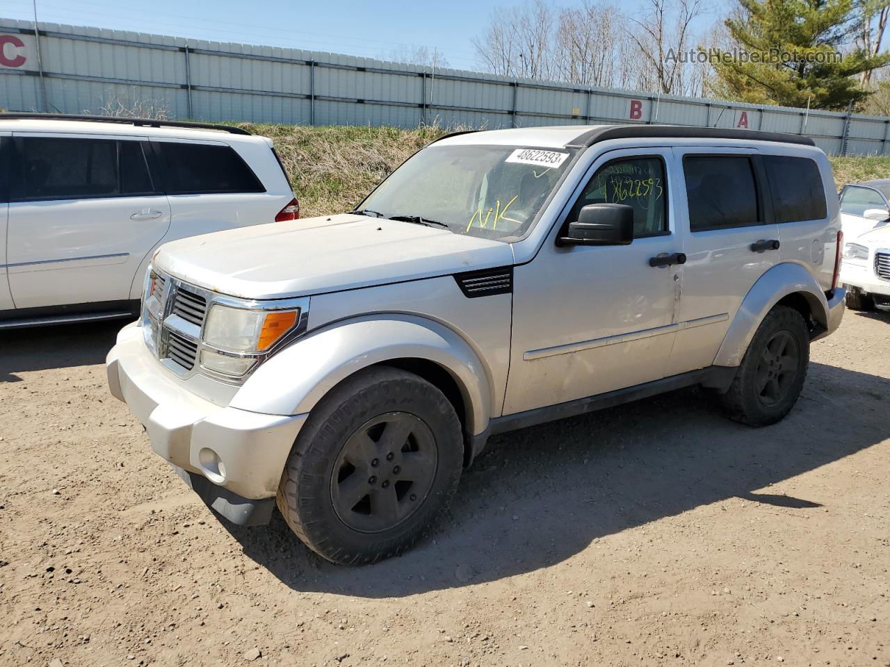 2008 Dodge Nitro Sxt Silver vin: 1D8GU28K48W229246