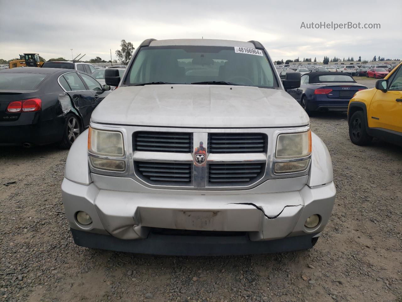 2008 Dodge Nitro Sxt Silver vin: 1D8GU28K68W105057