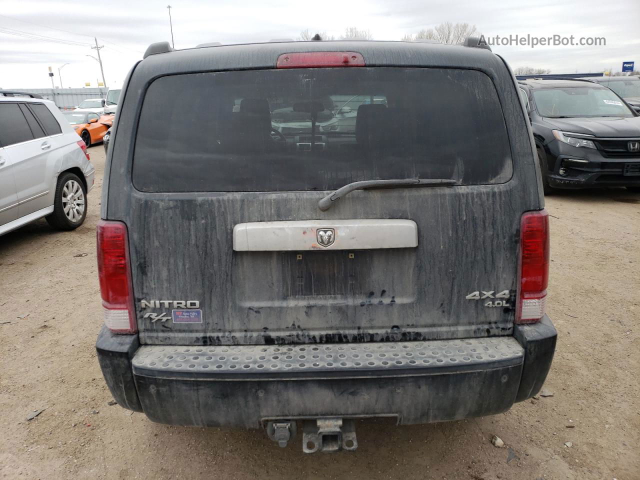 2008 Dodge Nitro R/t Black vin: 1D8GU58688W221879