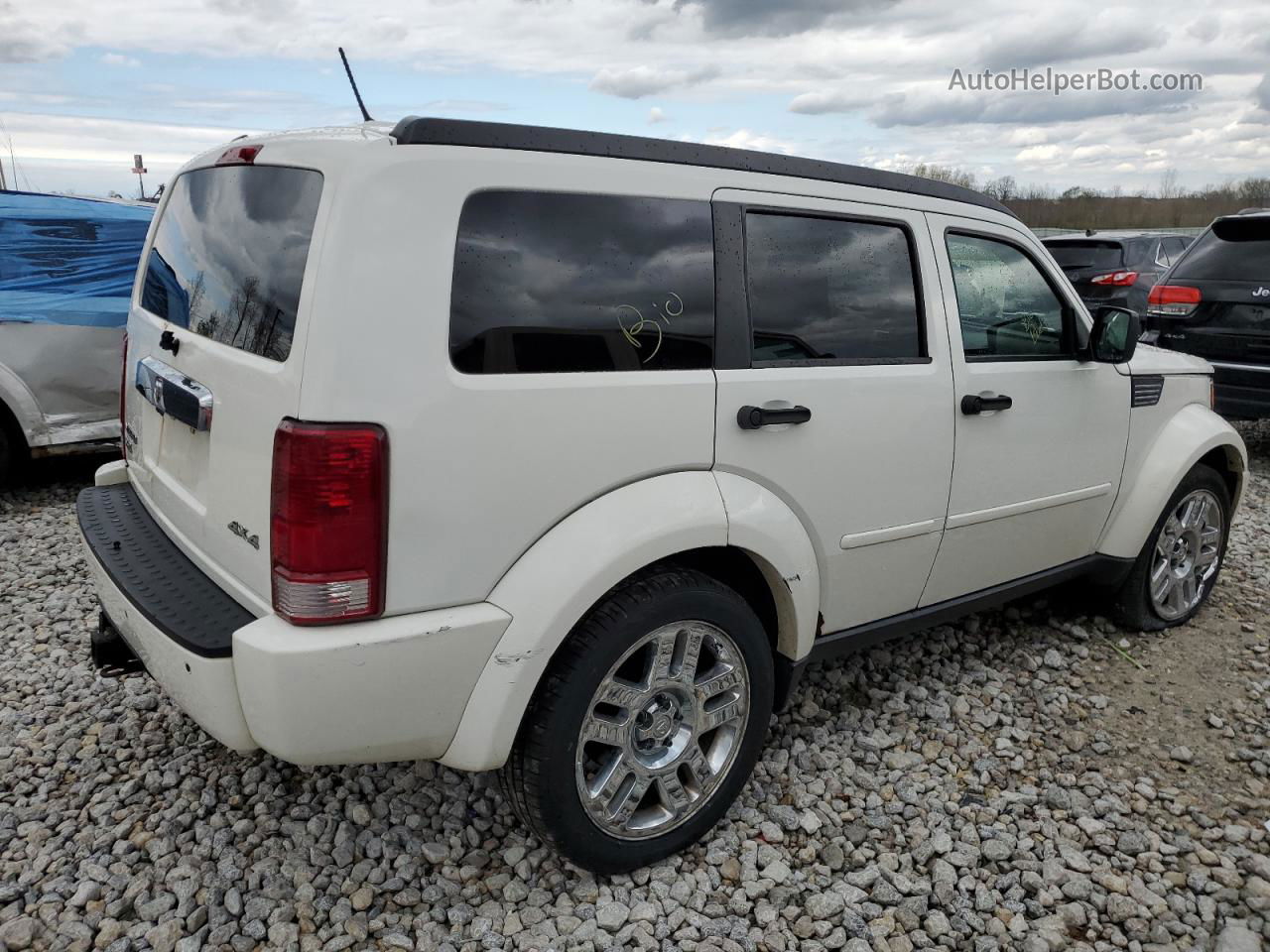 2008 Dodge Nitro Slt White vin: 1D8GU58K58W140366