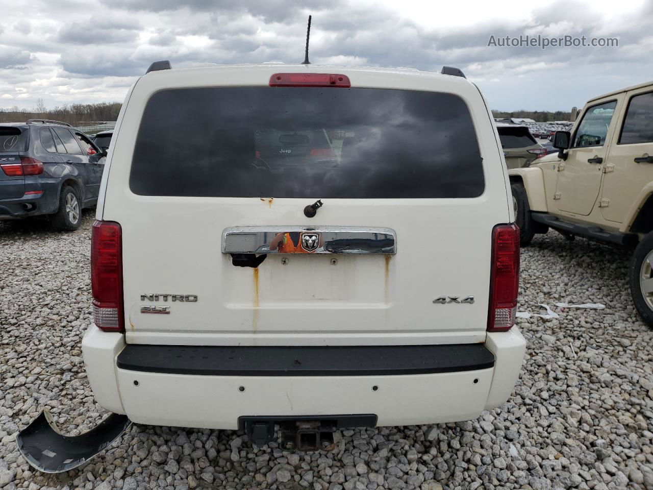 2008 Dodge Nitro Slt White vin: 1D8GU58K58W140366