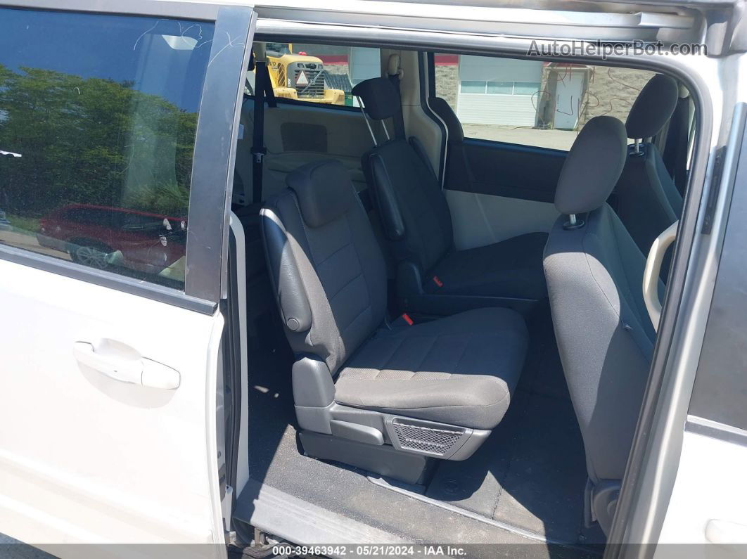 2009 Dodge Grand Caravan Se Серебряный vin: 1D8HN44E19B512242