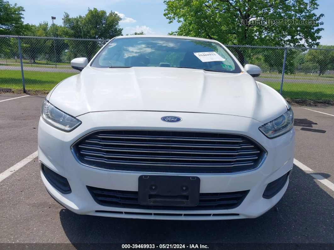 2015 Ford Fusion S White vin: 1FA6P0G70F5100643