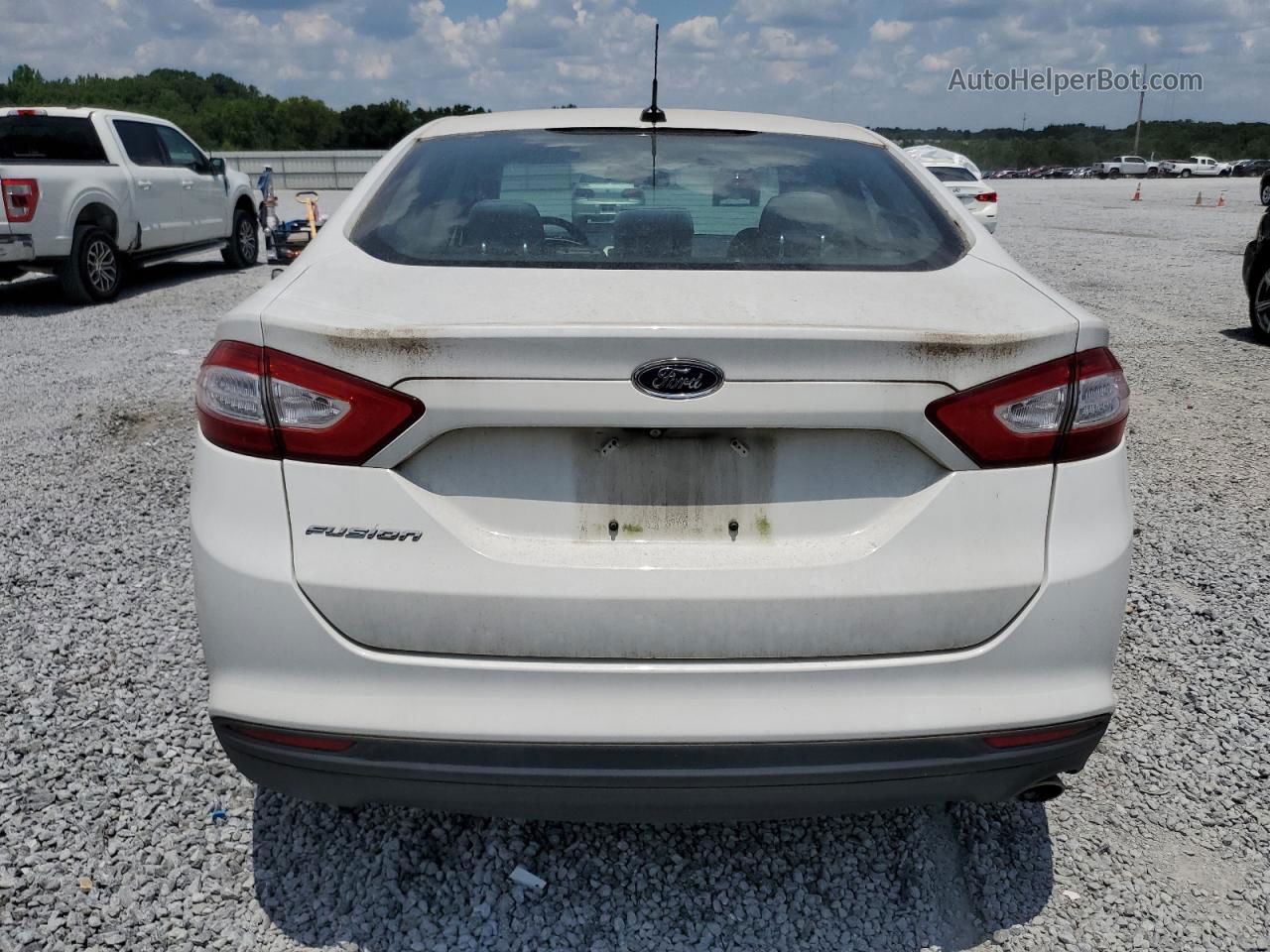 2015 Ford Fusion S White vin: 1FA6P0G74F5103304