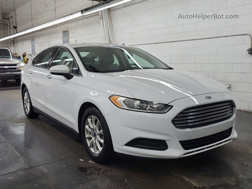 2015 Ford Fusion S vin: 1FA6P0G79F5116274