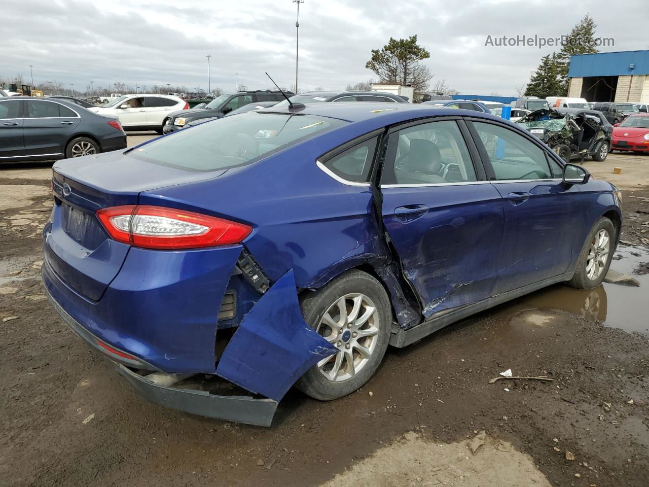 2015 Ford Fusion S White vin: 1FA6P0G7XF5123377